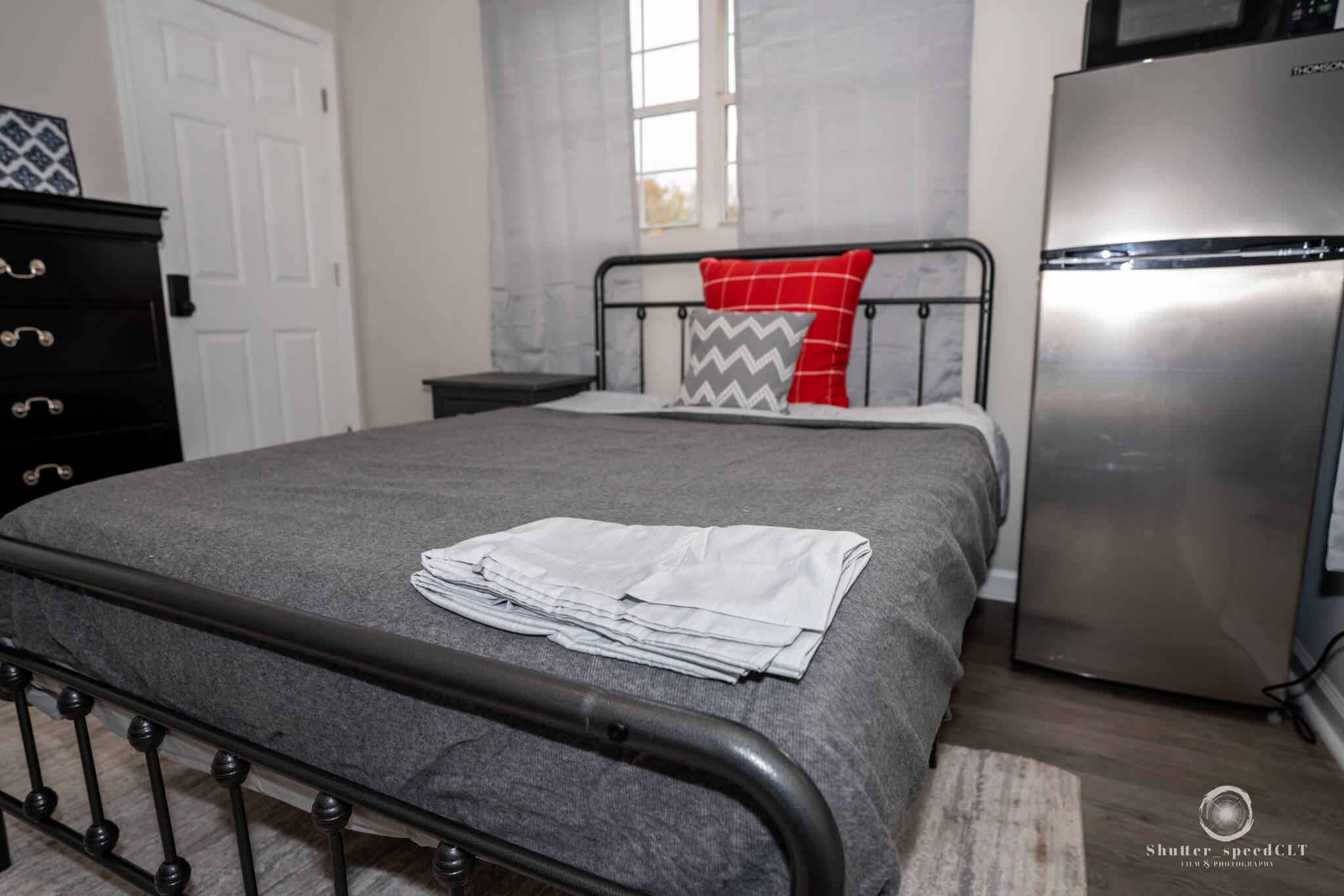 1214 Haynes St - Unit 1 2