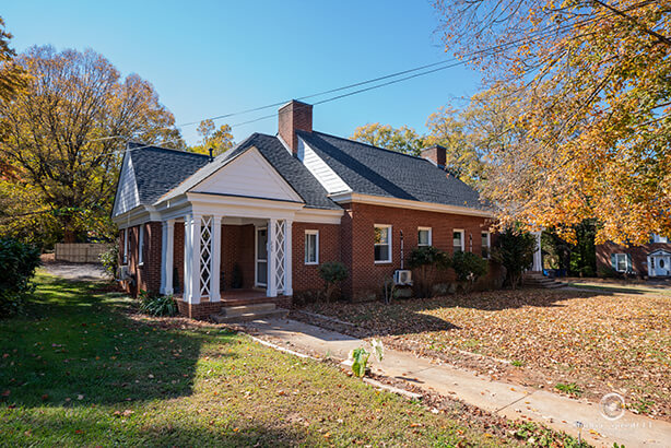 235 Brevard St - Exterior 3