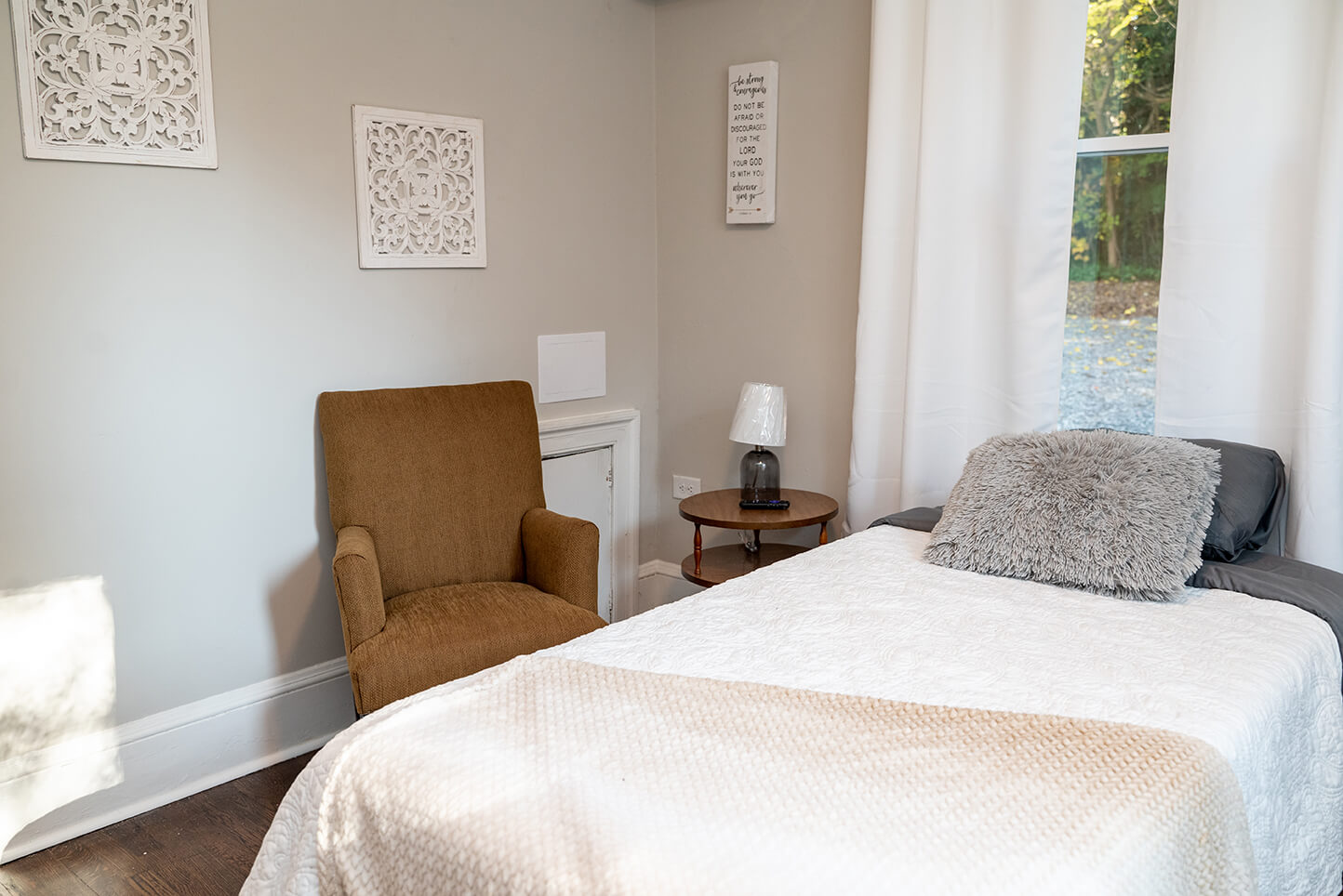 322 Brevard St - Unit 4 6