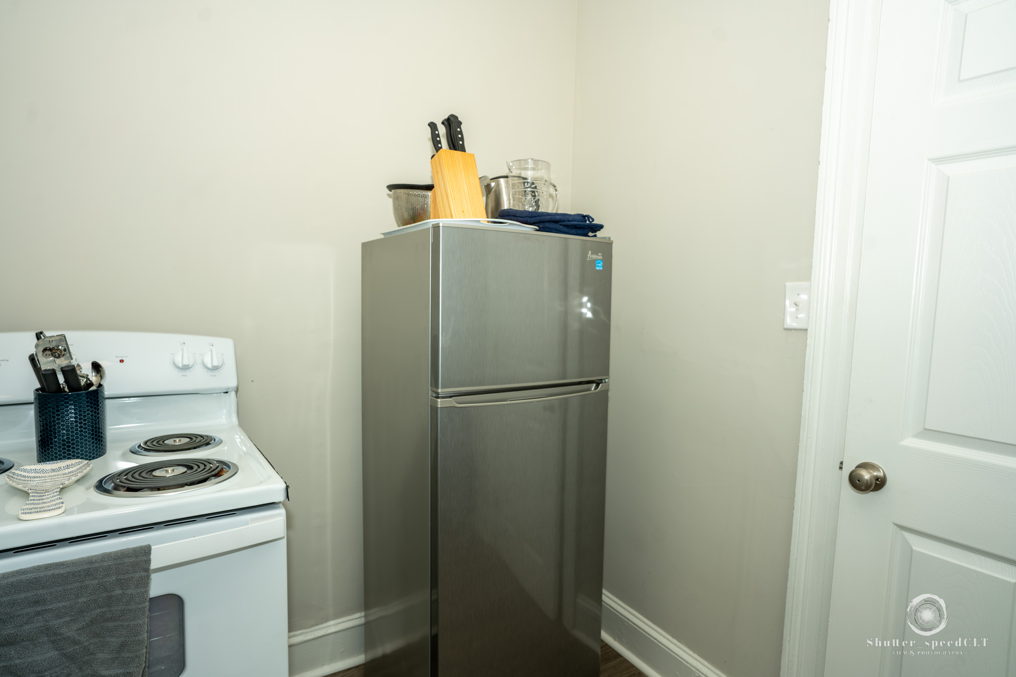 324 Stockton St - Common Kitchen 10