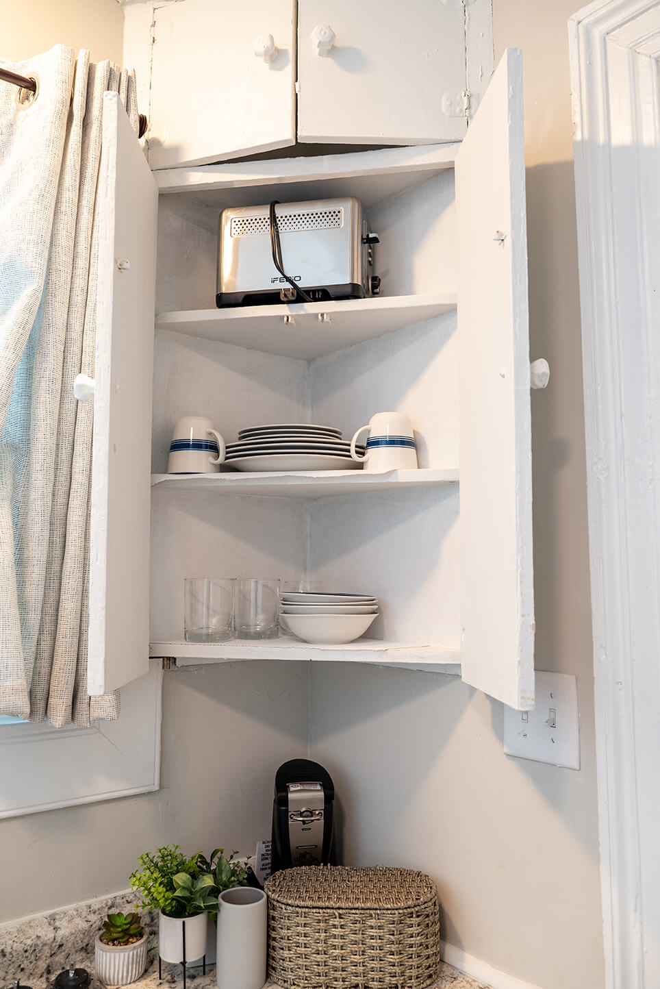 324 Stockton St - Common Kitchen 12