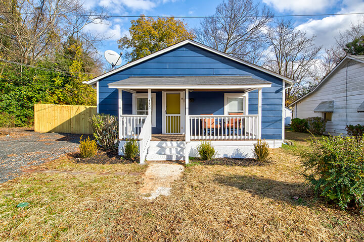 420 Hall St - Exterior 1