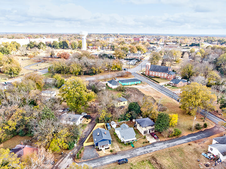 420 Hall St - Exterior 14