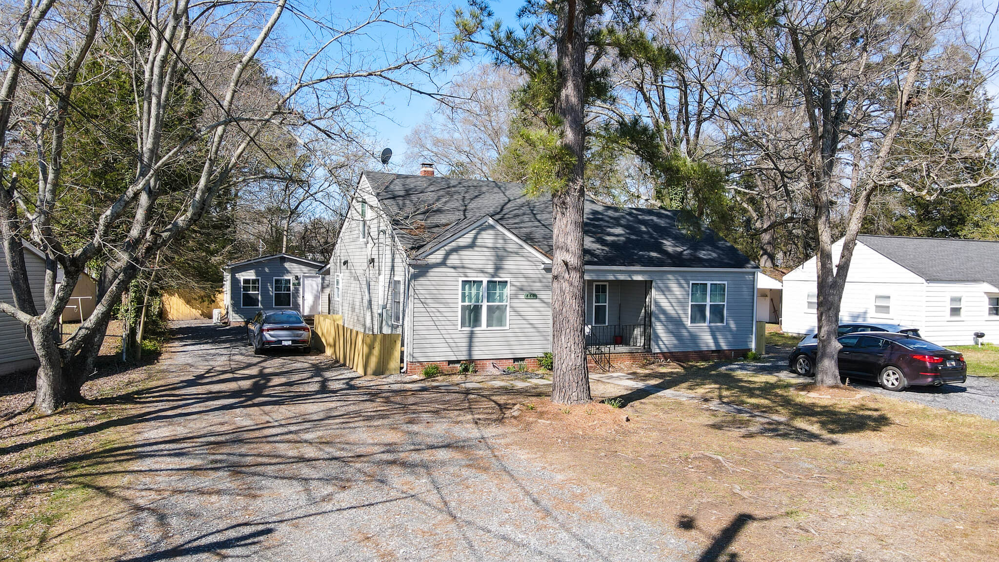 860 S Confederate Ave - Exterior 4