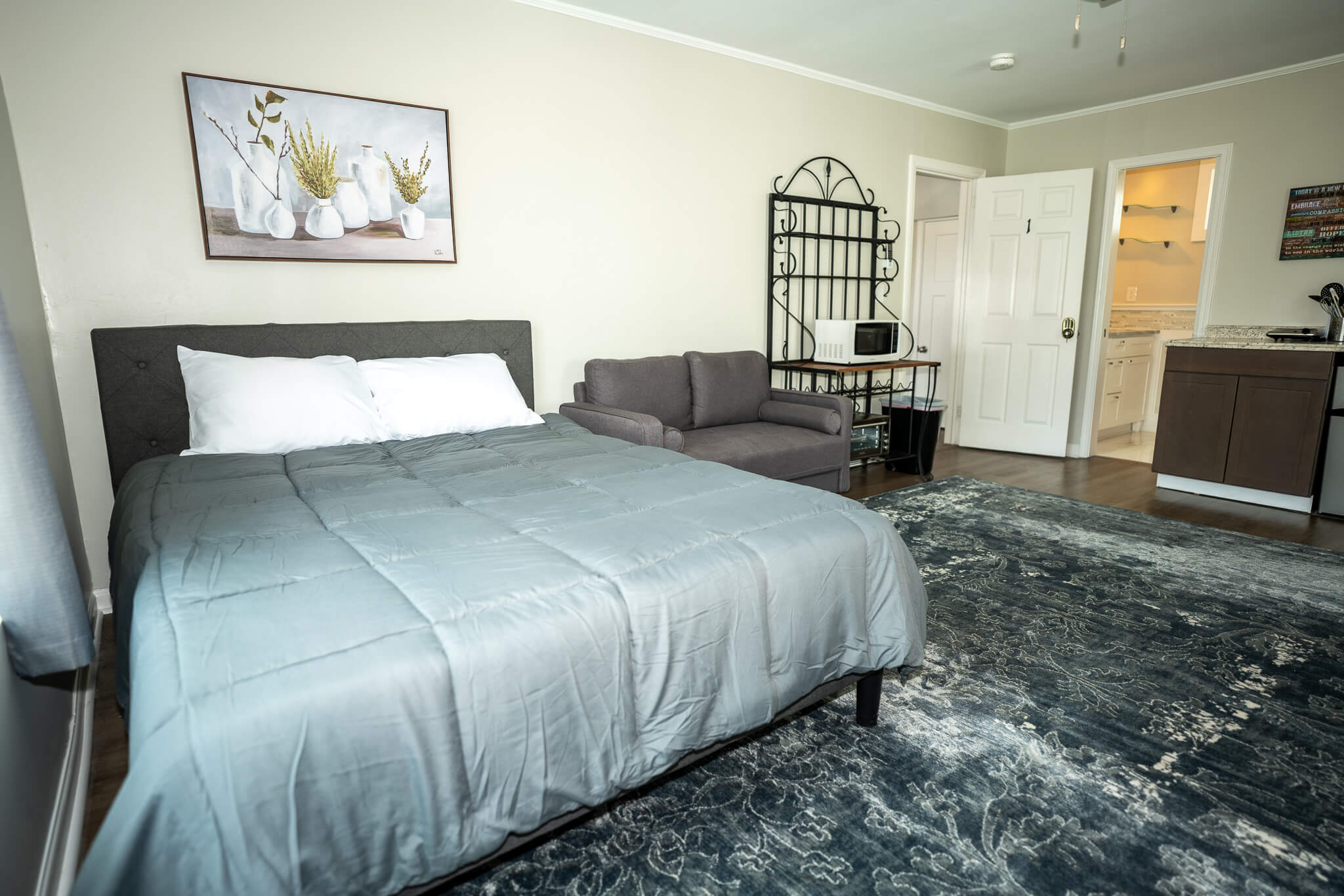 860 S Confederate Ave - Unit 1 5