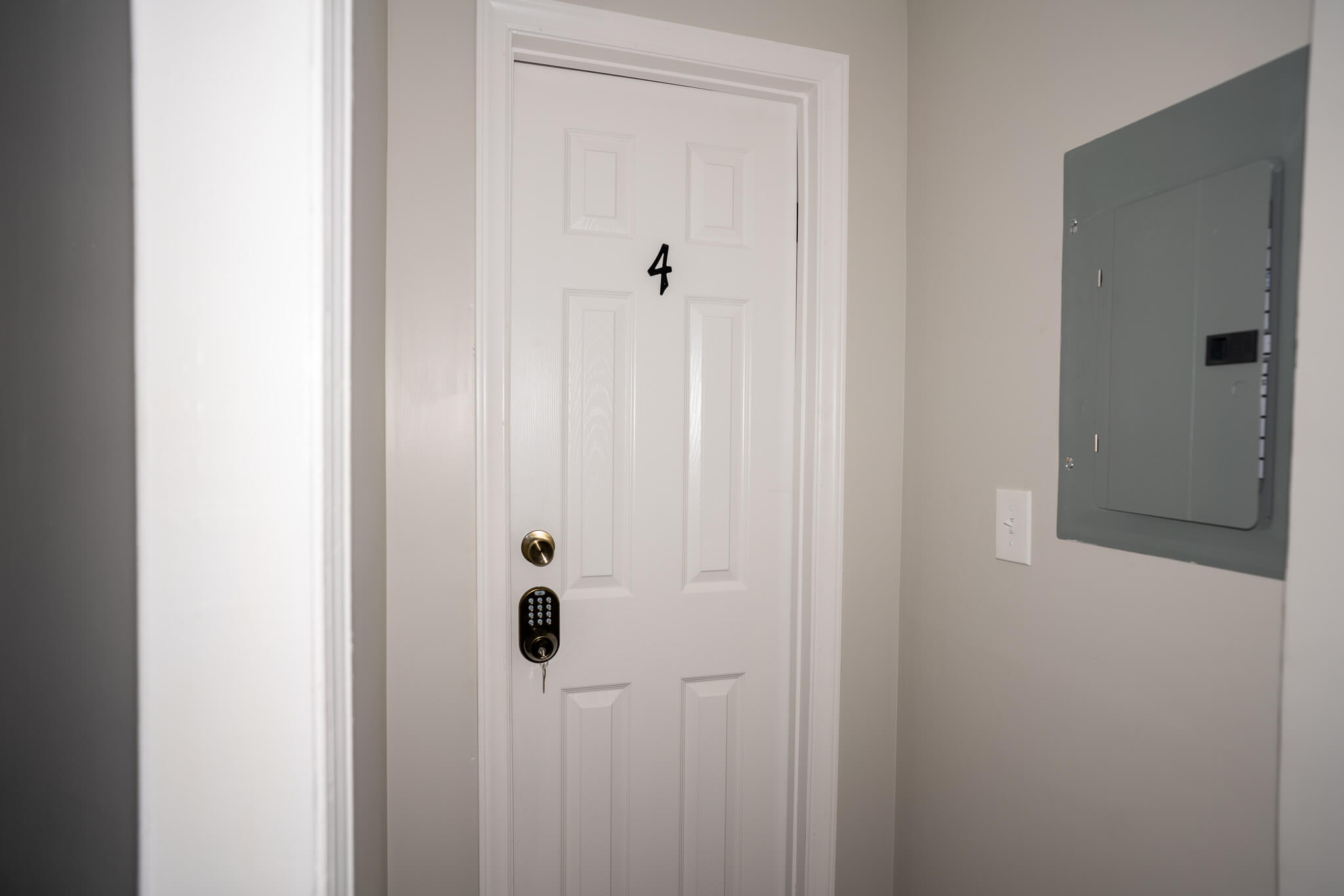 860 S Confederate Ave - Unit 4 11