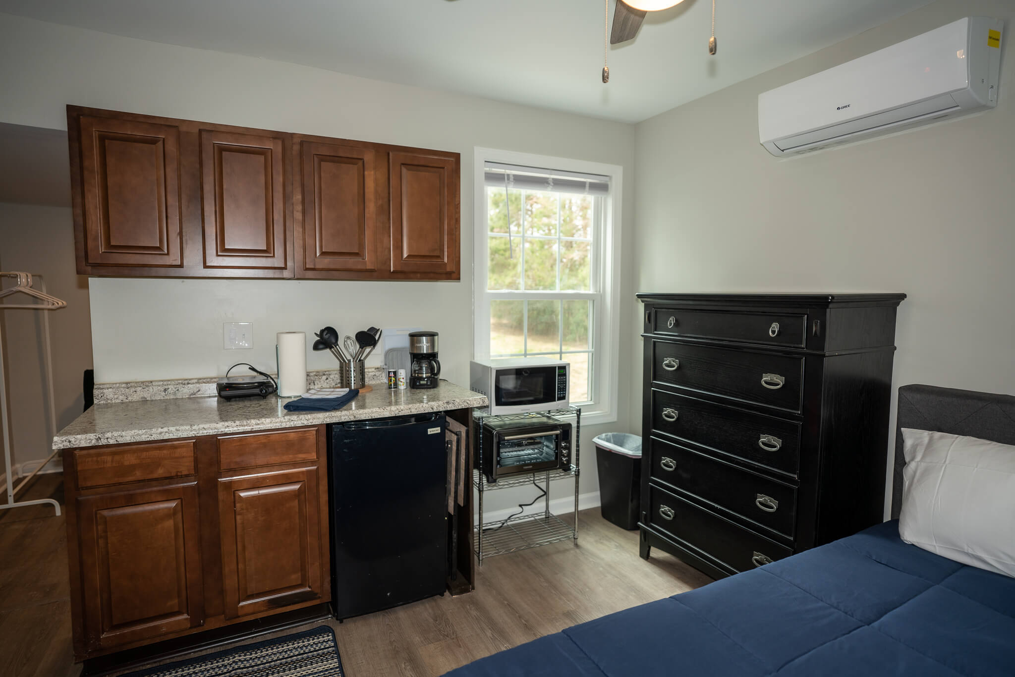 860 S Confederate Ave - Unit 4 3