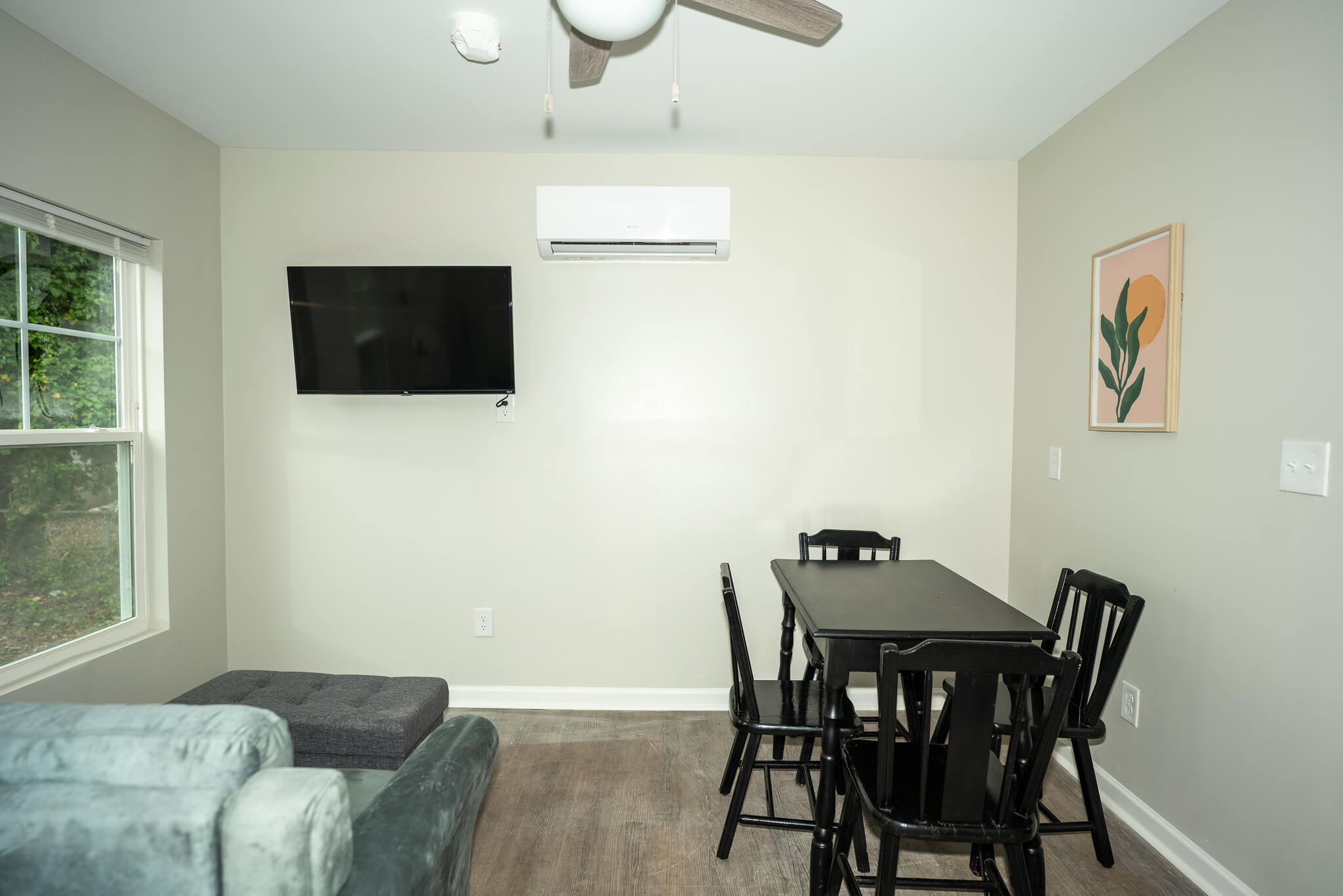 860 S Confederate Ave - Unit 6 4