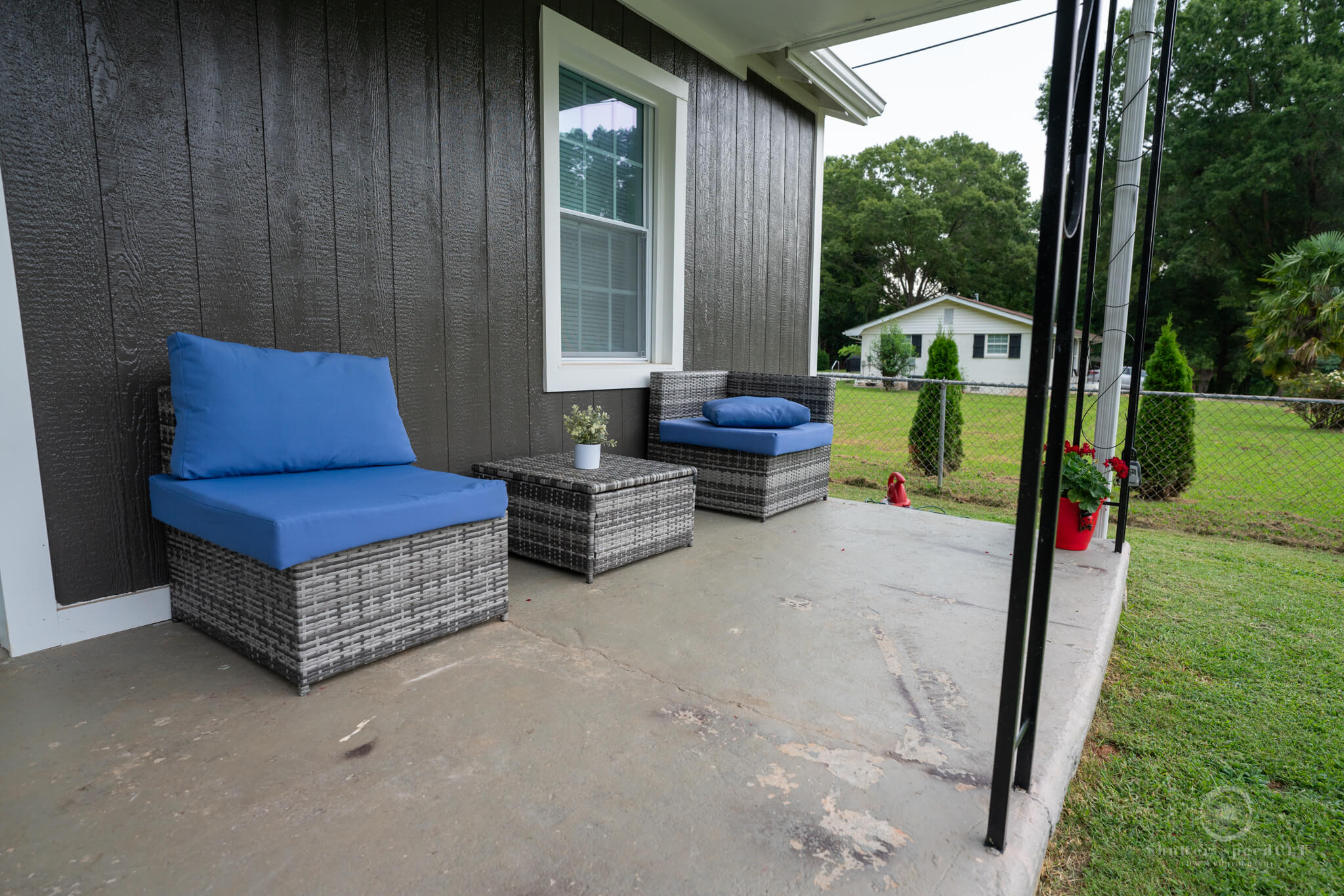 947 Spring St - Exterior 5