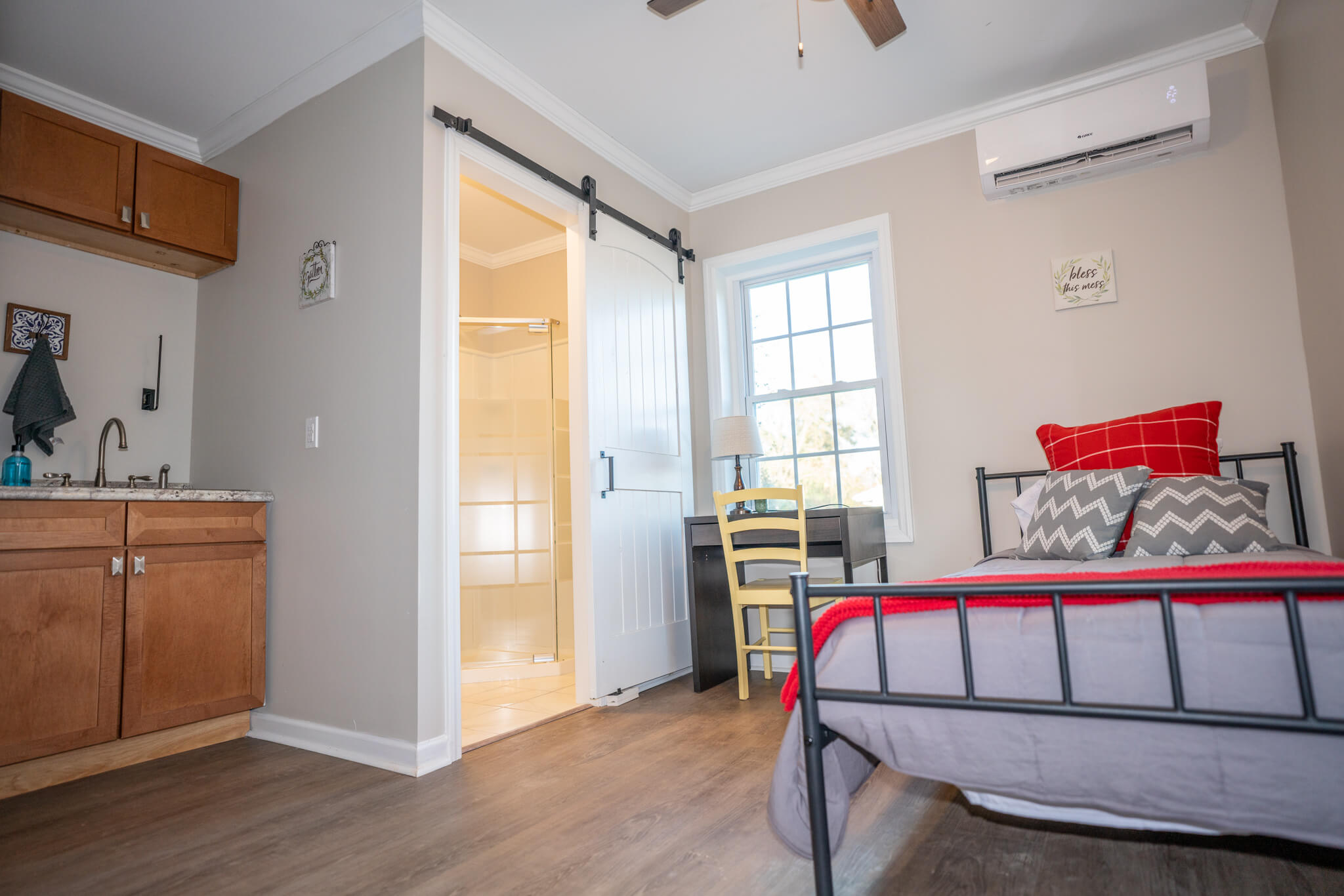 947 Spring St - Unit 1 13