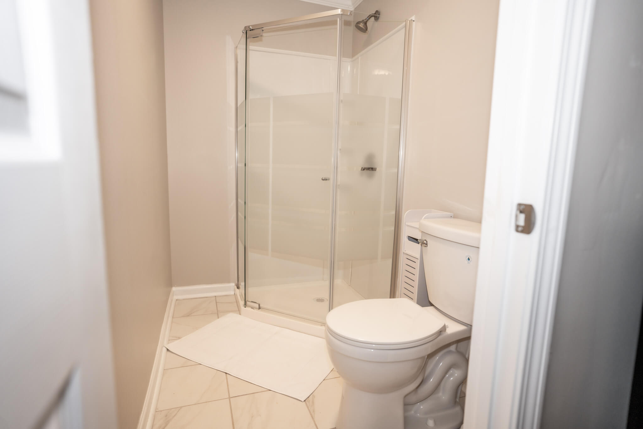 947 Spring St - Unit 4 8